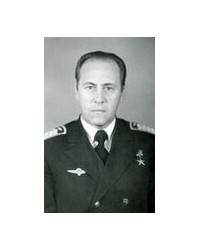 На фото Николай Александрович Кузнецов